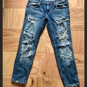 Zara ripped Boyfriend jeans